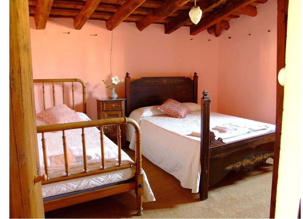 Can Ventura Sant Feliu De Pallerols Ngoại thất bức ảnh